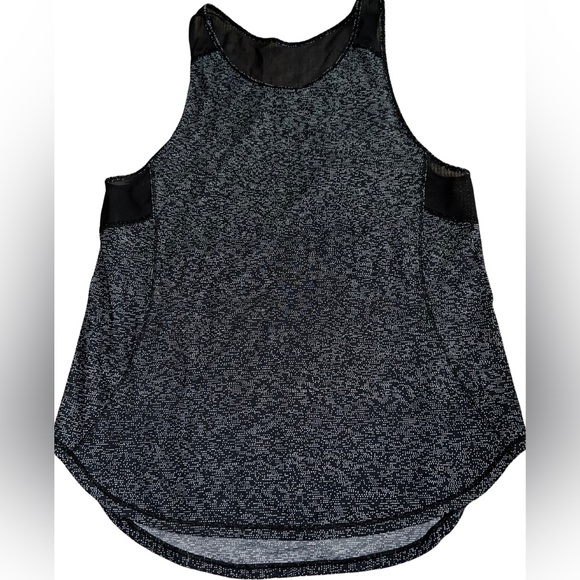 lululemon athletica Tops - Lululemon Womens Tank Top Black White Sculpt Tank II Run Yoga Gym Mesh Size 10